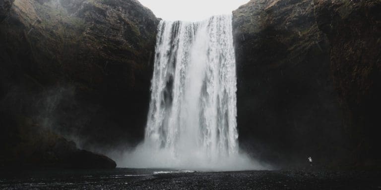 ILCE-7RM5 17mm f/6.3 1/250sec ISO-160